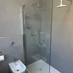 度假居 House *