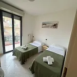 House 度假居