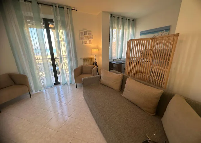 House * Ρίμινι