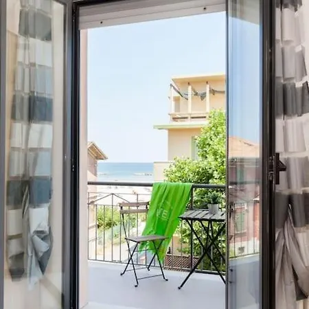 House Fronte Mare Viserba Ferienhaus